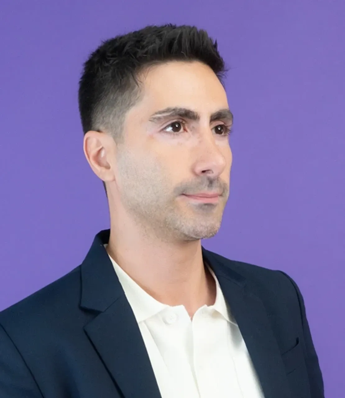 Cyrus, LX Leader, Philippines